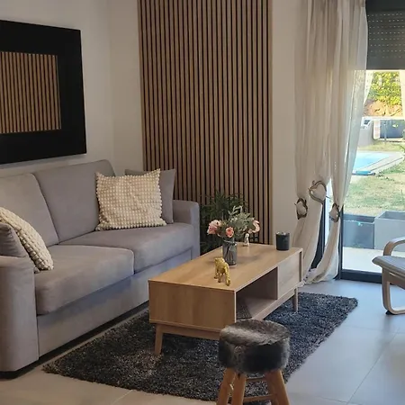 Apartment M-a Piscine Sollies-Toucas
